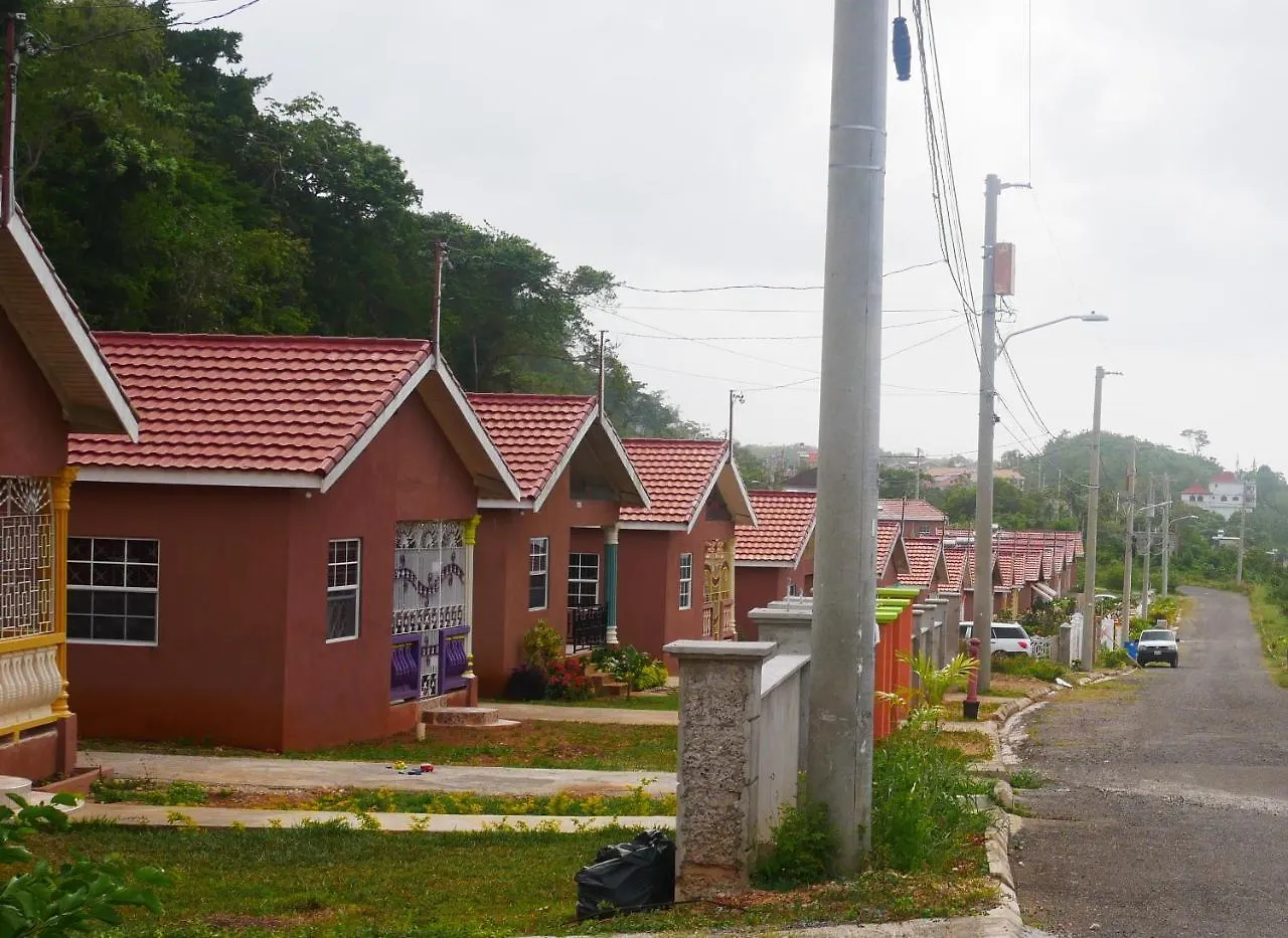 Sajeres Villa St Mary